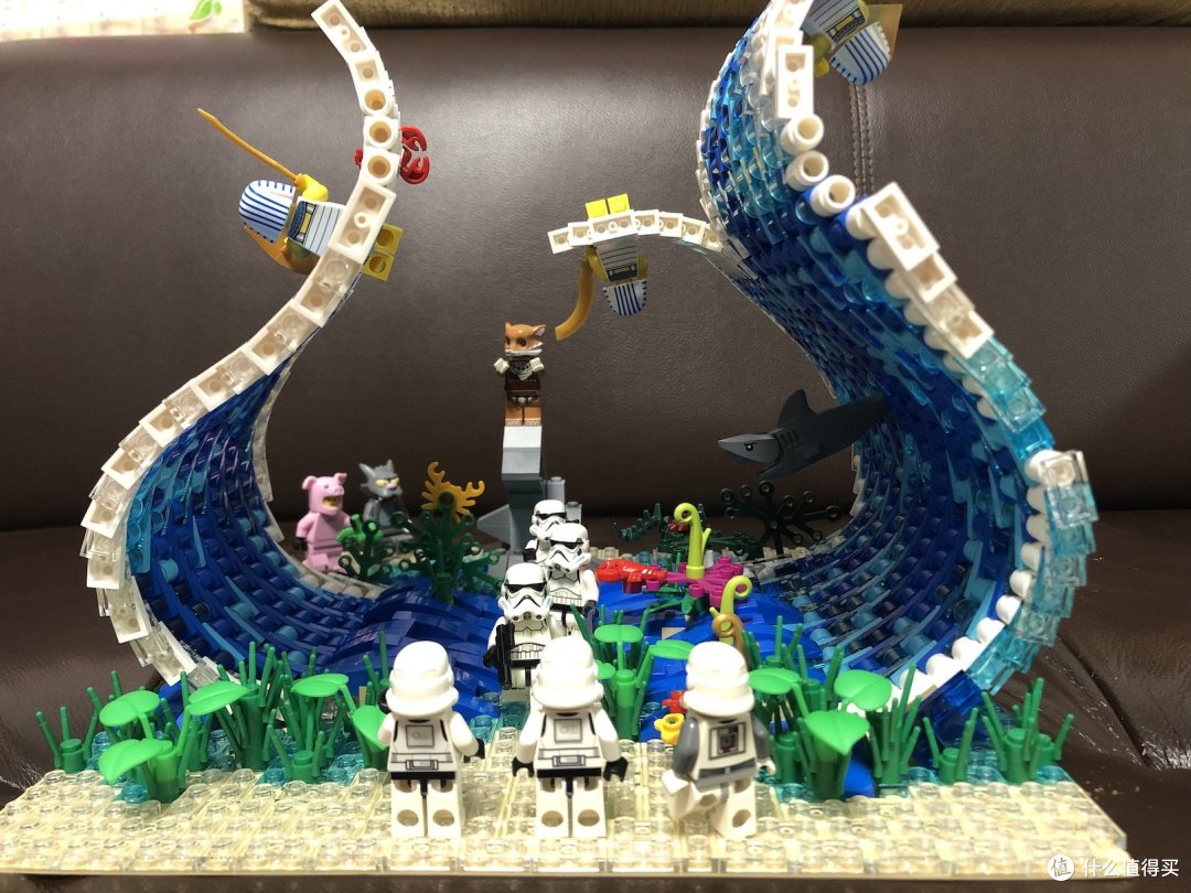 彩蛋在这：May the force be with you
