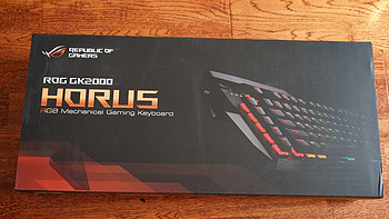 华硕 ROG 玩家国度 猎鹰 Horus GK2000 机械键盘外观展示(配色|拎手|前盖|本体)
