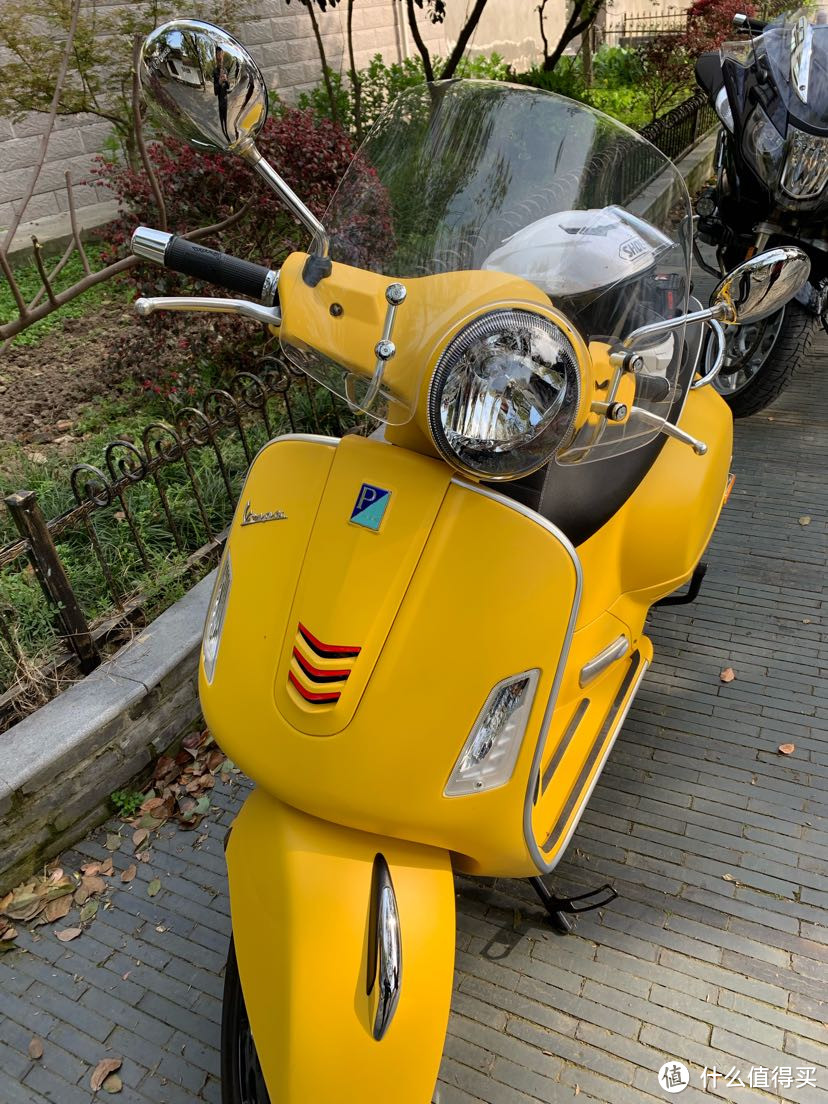 城市里的通勤利器，VESPA GTS SUPER 300