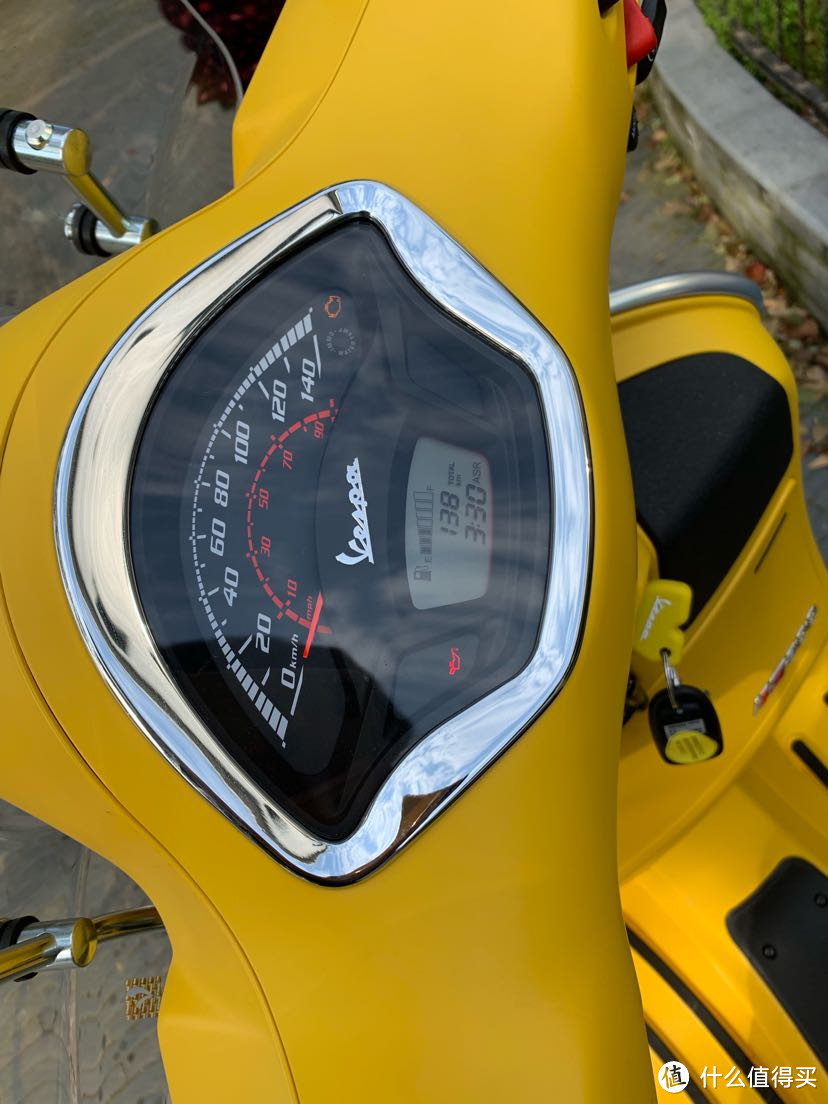 城市里的通勤利器，VESPA GTS SUPER 300