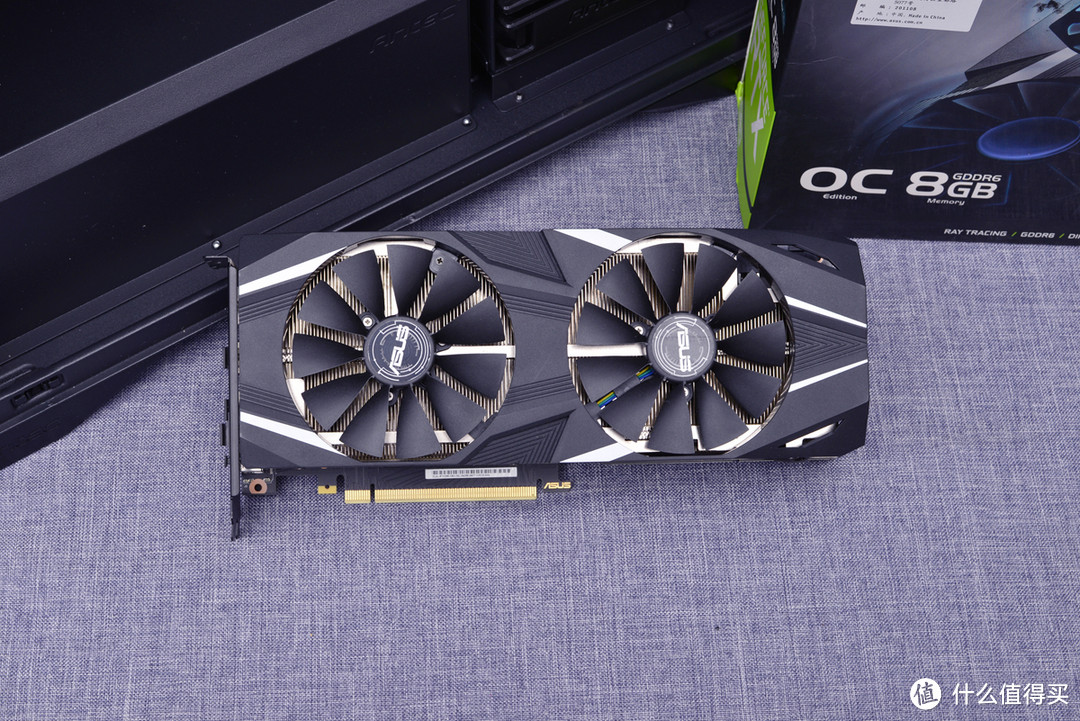 光线追踪与图灵架构,华硕RTX2080电竞特工实测战地5