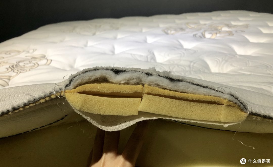 拆床狂魔——丝涟床垫：美姿弹簧哪里好？1万6的床垫告诉你