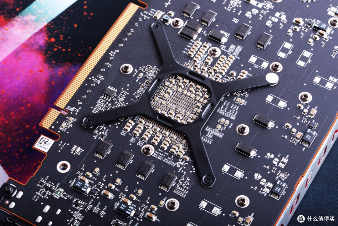 迪兰RADEON VII 设计有点草率,但是……(加小番外)