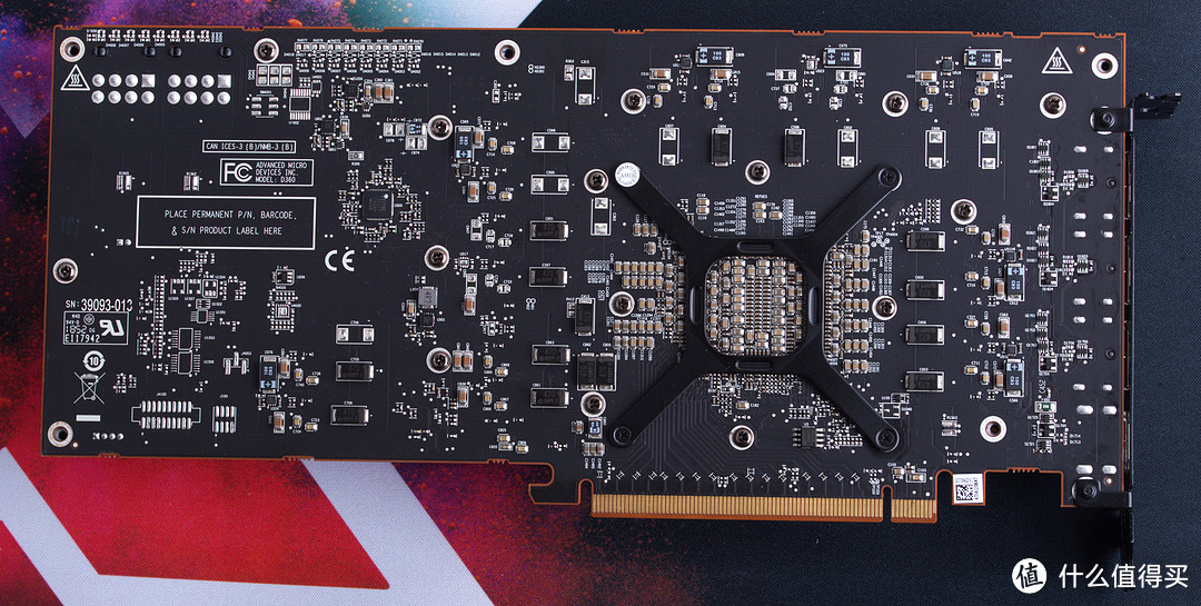 迪兰RADEON VII 设计有点草率,但是……(加小番外)