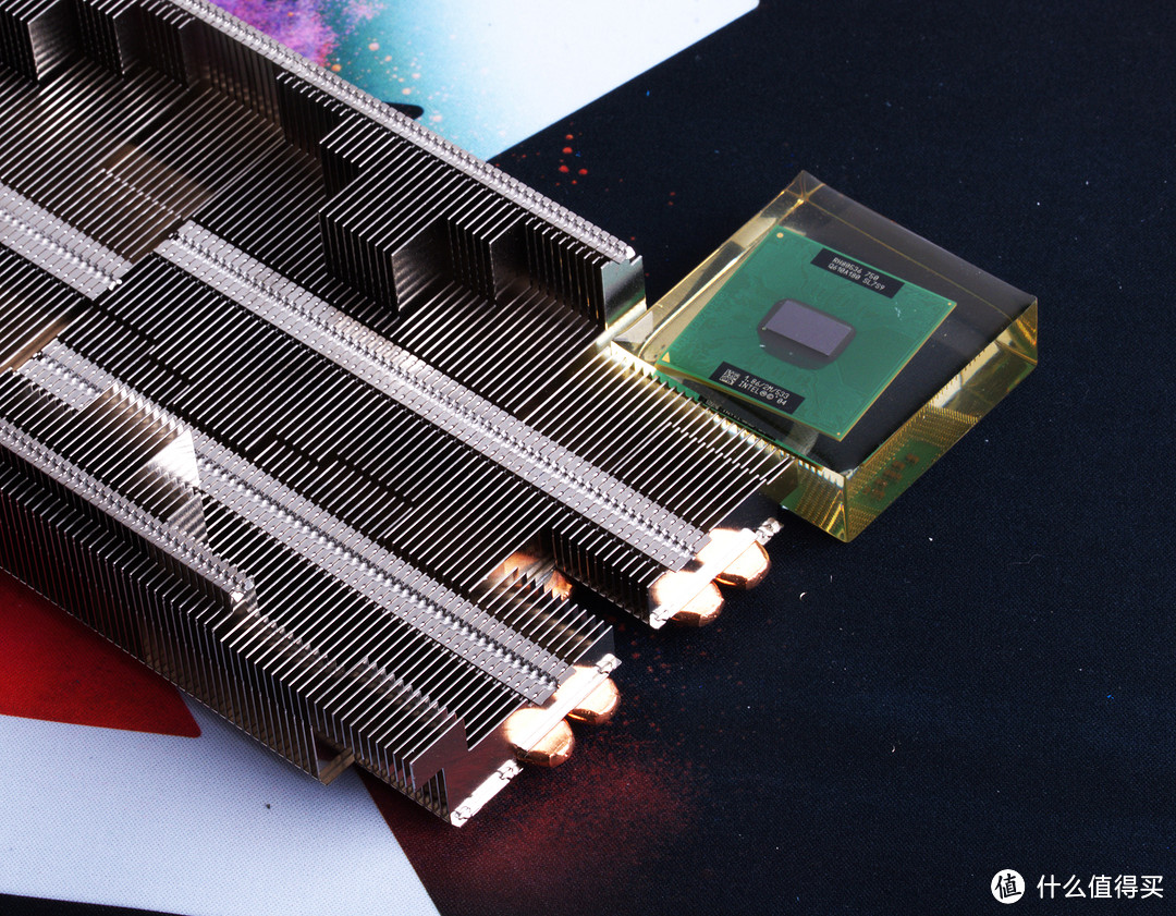 迪兰RADEON VII 设计有点草率,但是……(加小番外)
