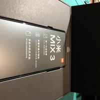 小米 MIX 3 智能手机外观展示(后盖|充电器|摄像头)