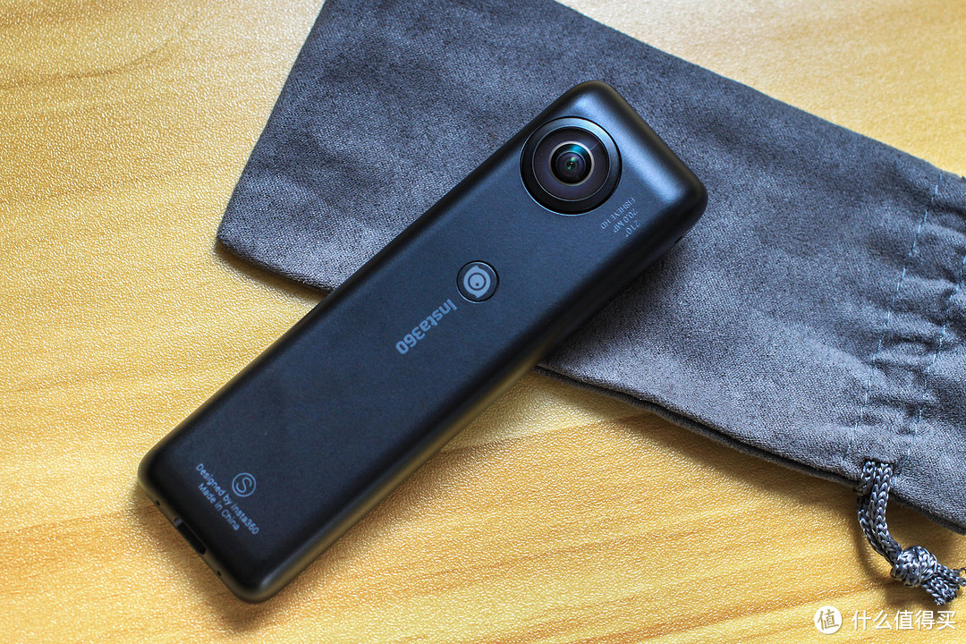 Insta 360 nano s  一个有意思全景相机，一个有意思的玩具