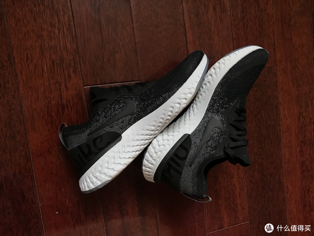 折扣店淘宝！479元买的Nike Epic React Flyknit跑鞋