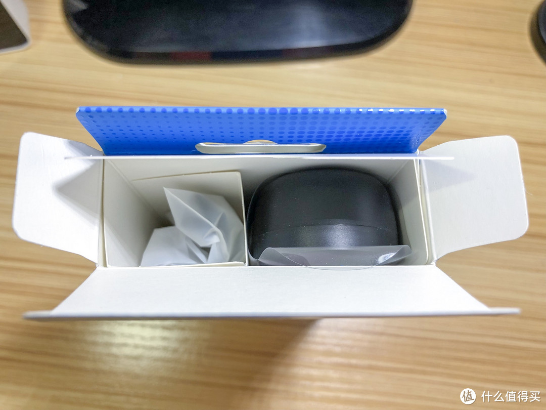 Redmi AirDots 真香型 真无线“秒”连蓝牙耳机 开箱简评