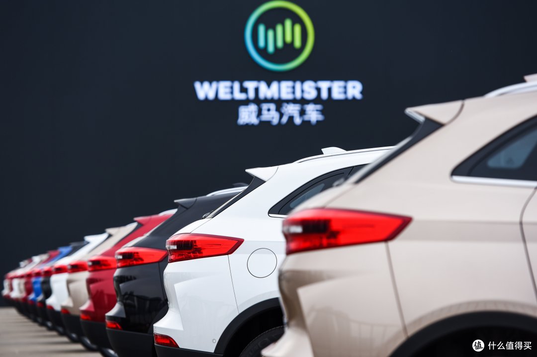向数据驱动的智能硬件公司迈进