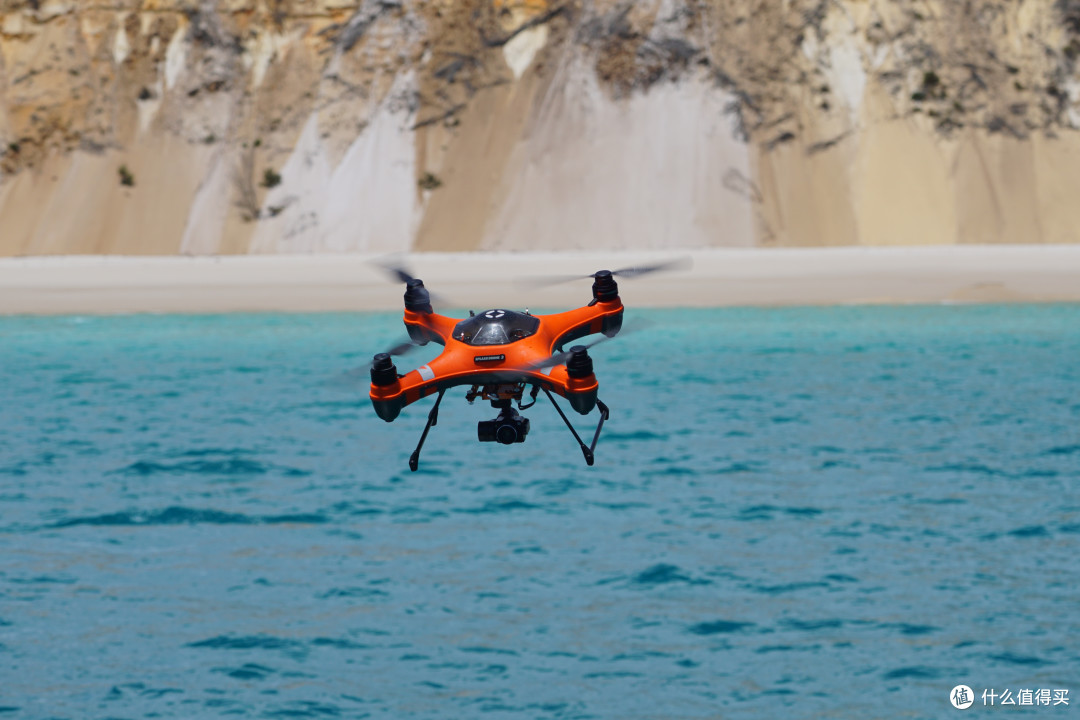 我的新装备上天下海的防水无人机