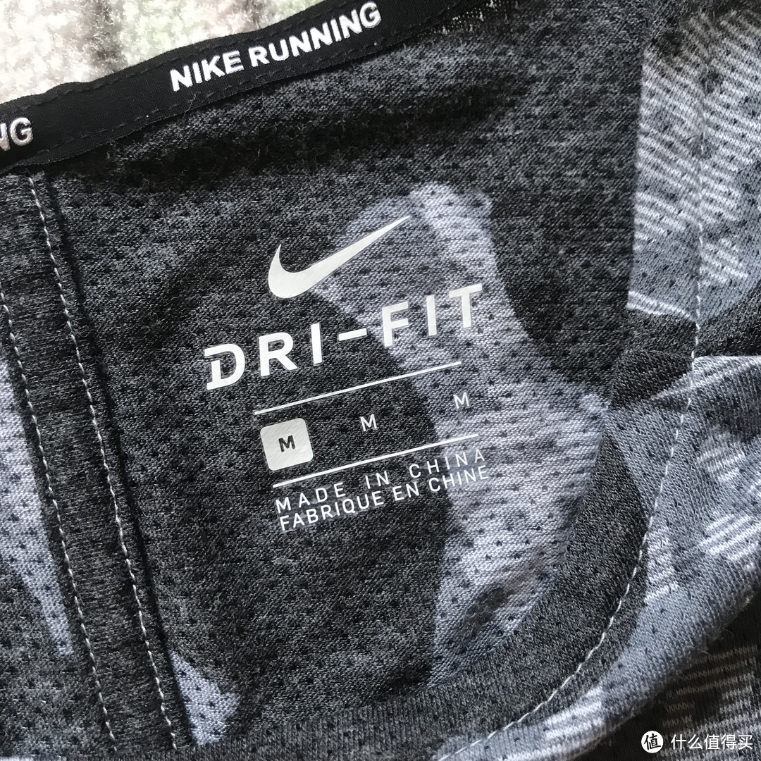 跑上海!Nike Rise 365 速干跑步背心