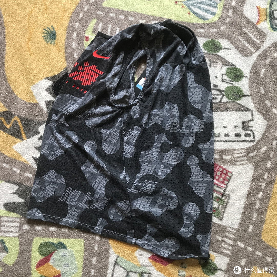 跑上海!Nike Rise 365 速干跑步背心