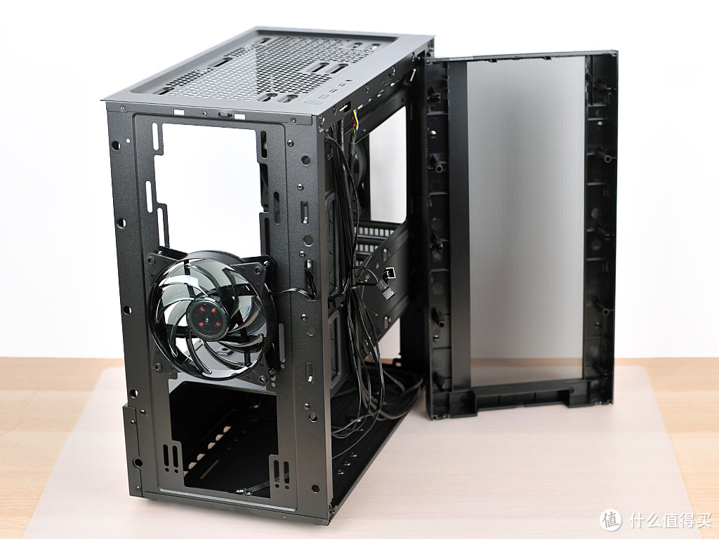 RTX2080挑战4K游戏,光线追踪和DLSS为何总是组团?