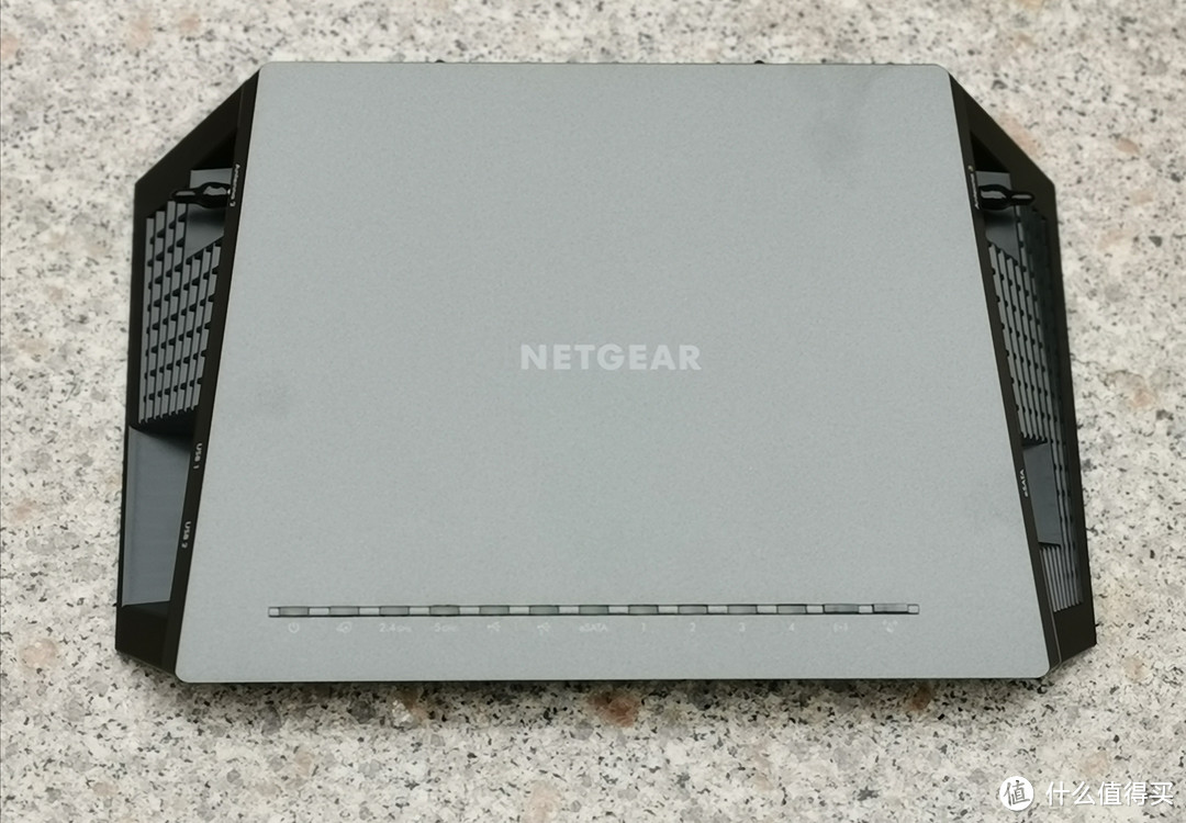 可以刷第三方固件折腾的无线路由器：NETGEAR R7800开箱和使用体验