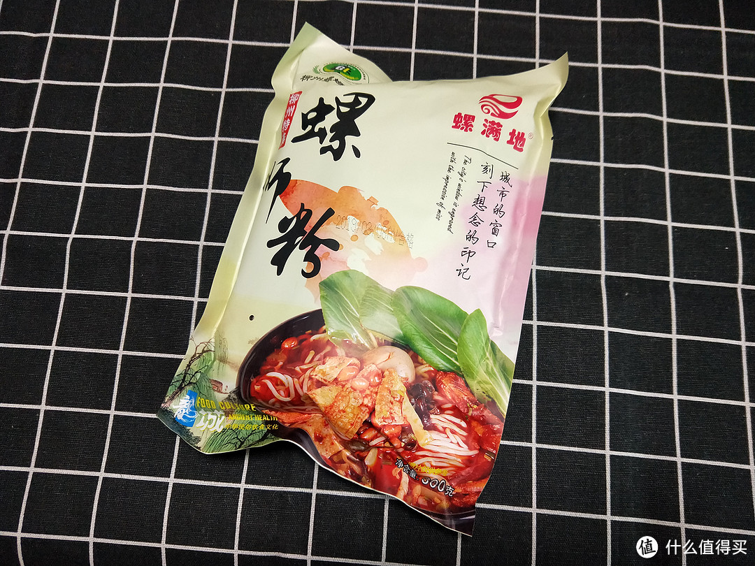 吃了这几家网上品牌的螺蛳粉,我整个人都臭了