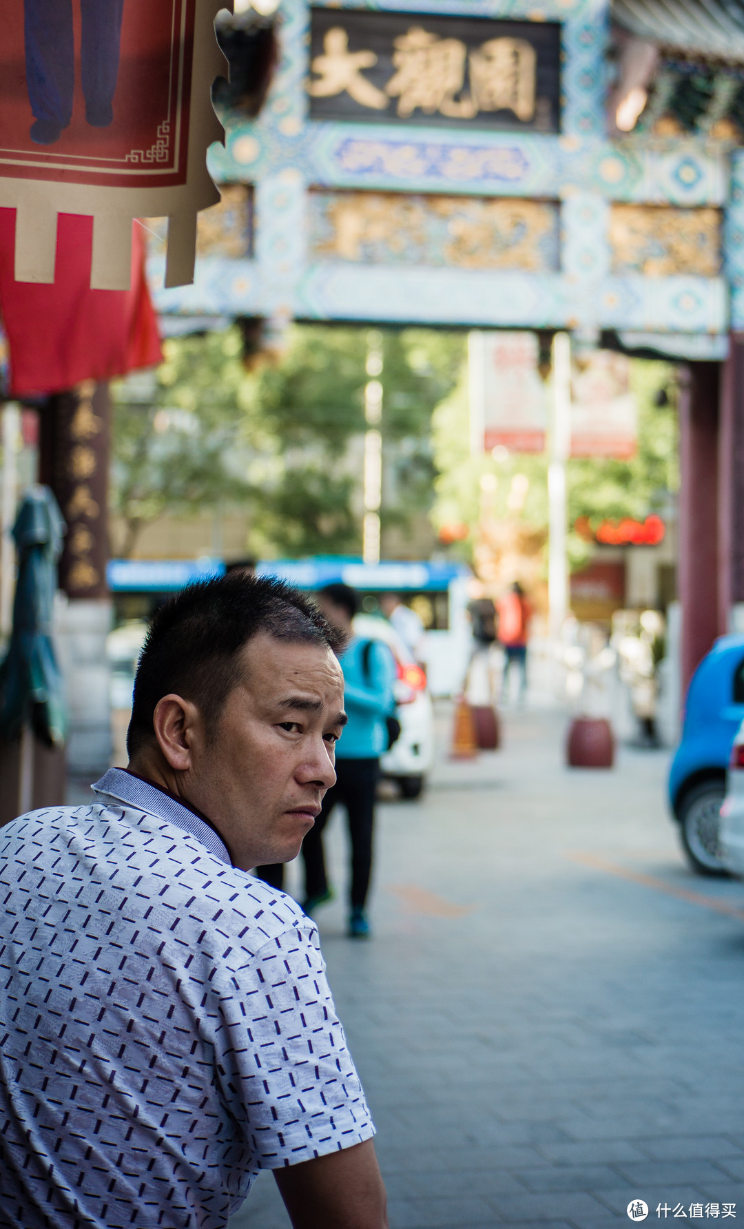 “如果你拍得不够好,是因为你离得不够近”罗伯特卡帕的话一直铭记于我心中，不过我倒不是为了更完美的构图，而是为了更明显的浅景深哈哈，，，，，