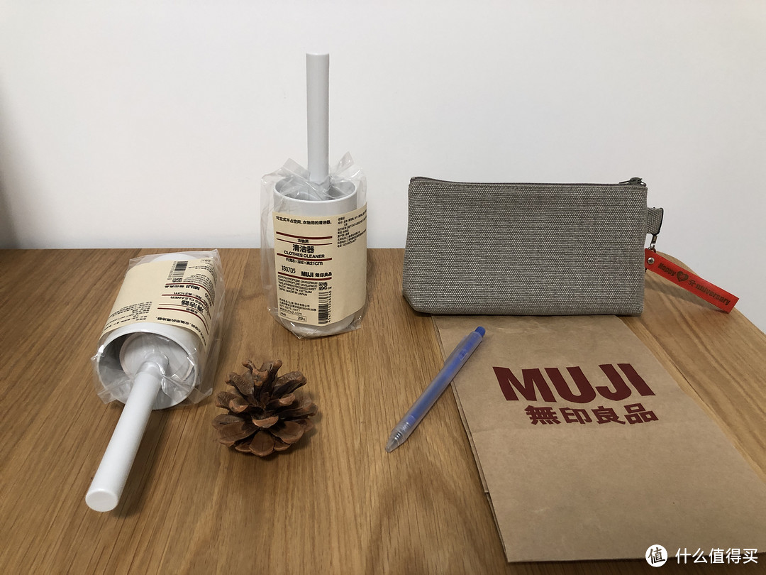 良物的态度：MUJI衣物用清洁器 清新简约又小巧