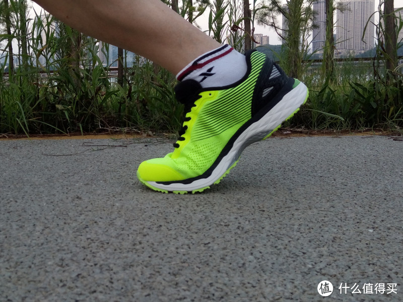 让跑步更科学健康，咕咚智能跑鞋21K体验