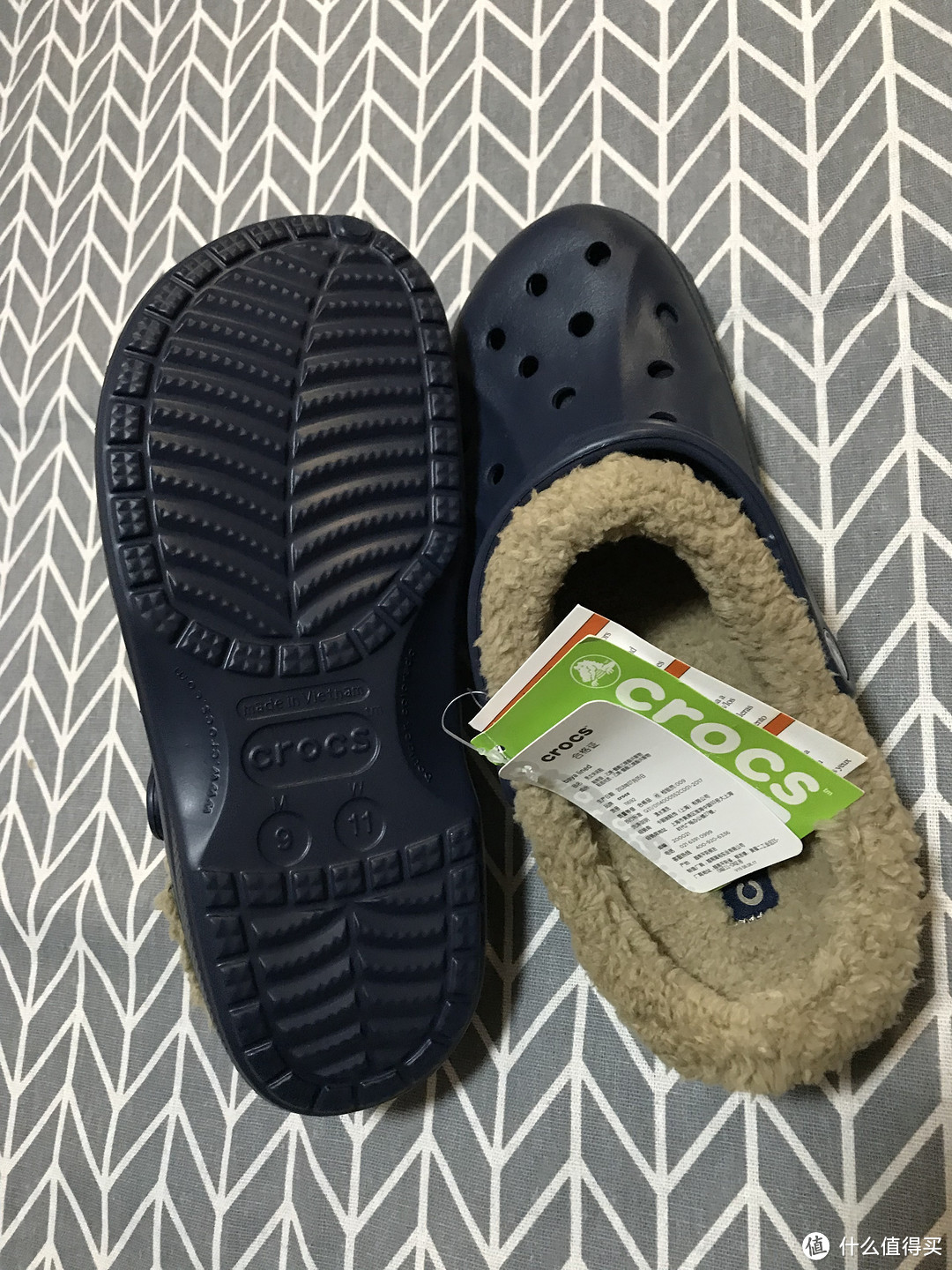 99块买的Crocs Baya加绒保暖洞洞鞋