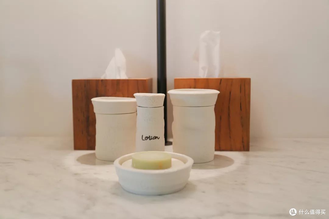 一岛一酒店,体验全球最小众黑山安缦的隐世生活