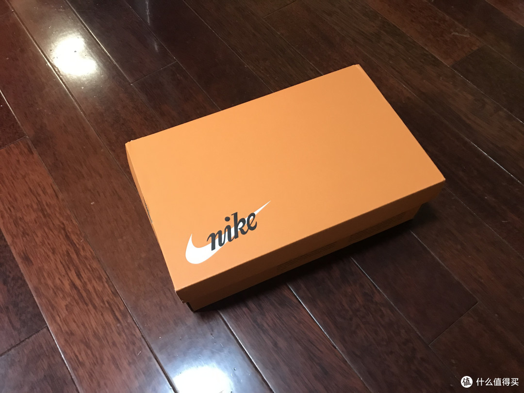 百搭别样配色的Nike Blazer Mid 77 VNTG
