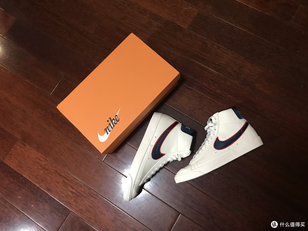 百搭别样配色的Nike Blazer Mid 77 VNTG