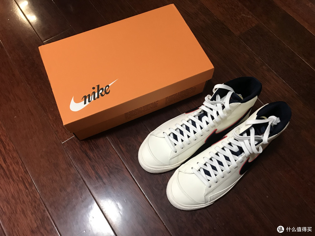 百搭别样配色的Nike Blazer Mid 77 VNTG