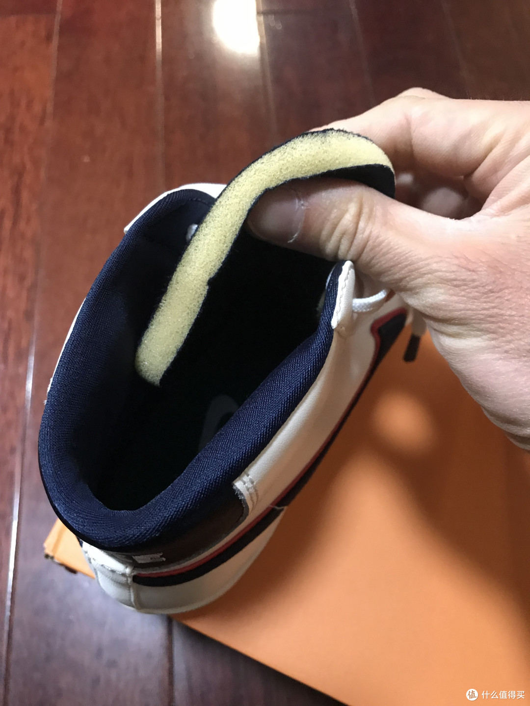百搭别样配色的Nike Blazer Mid 77 VNTG