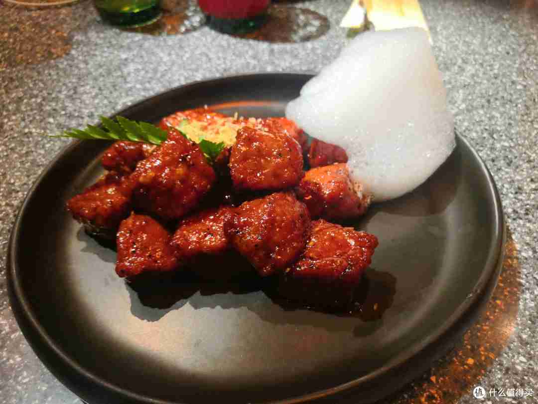 荟廷,因一道网红“蟹粉捞饭”而爆火的创新融合菜馆