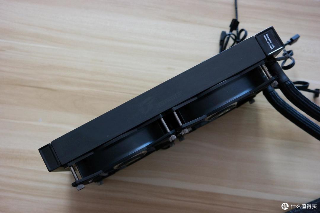 稀少的显卡!iGame RTX2070拆解、温度、噪音测试