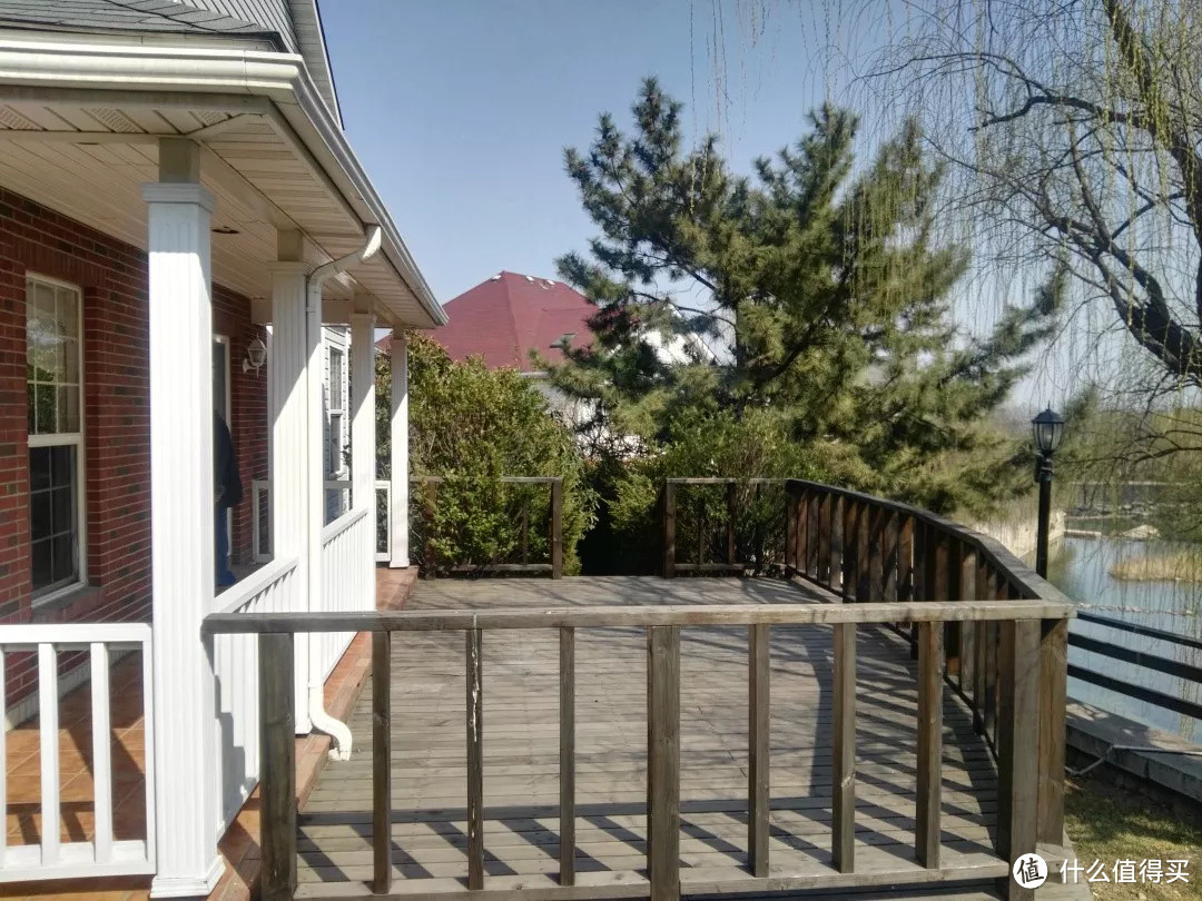 素素探店丨去什么清迈、芽庄、圣托里尼?春天就该来石头山庄过把田园慢生活!