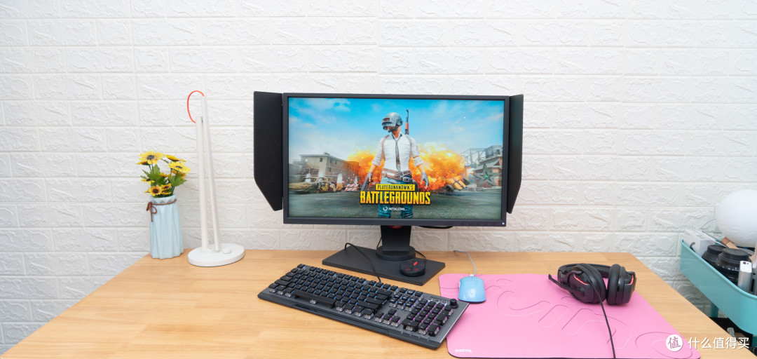 240Hz+1080p，或许这才是专业电竞显示器该有的样子！卓威XL2540测评