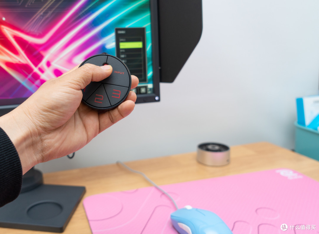 240Hz+1080p，或许这才是专业电竞显示器该有的样子！卓威XL2540测评