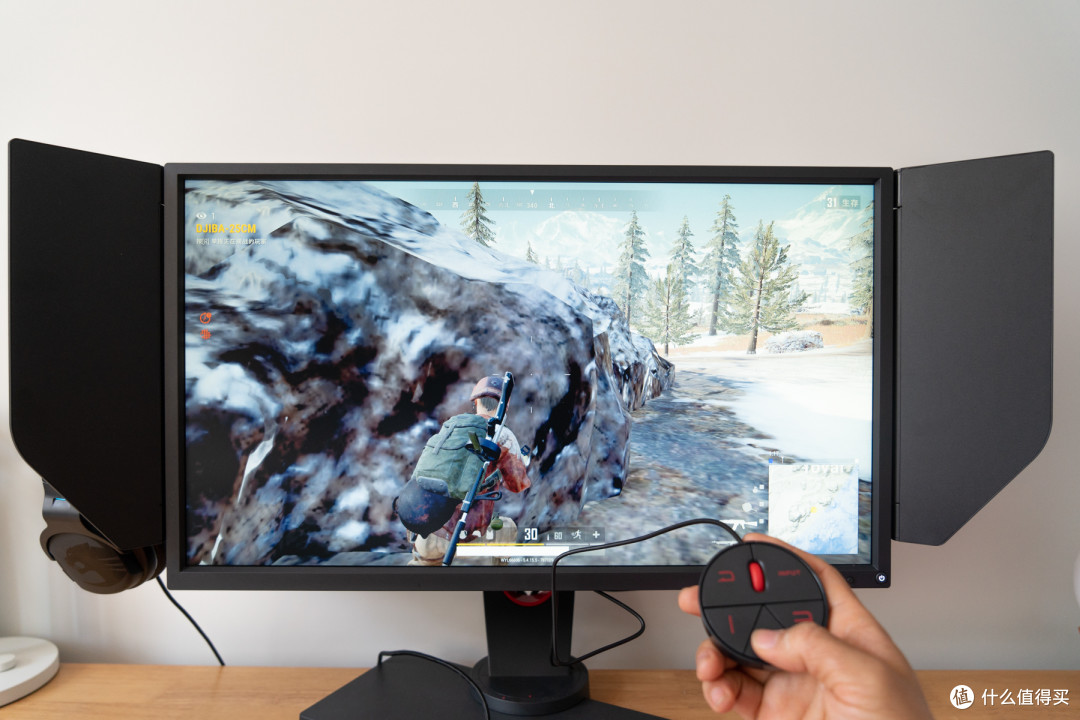240Hz+1080p，或许这才是专业电竞显示器该有的样子！卓威XL2540测评