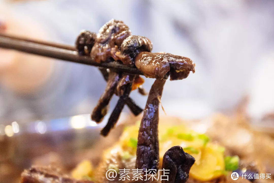 素素探店 | 东北美食扛把子投票难于抉择？不如来海良小馆，赴一场酣畅淋漓的东北菜之约！