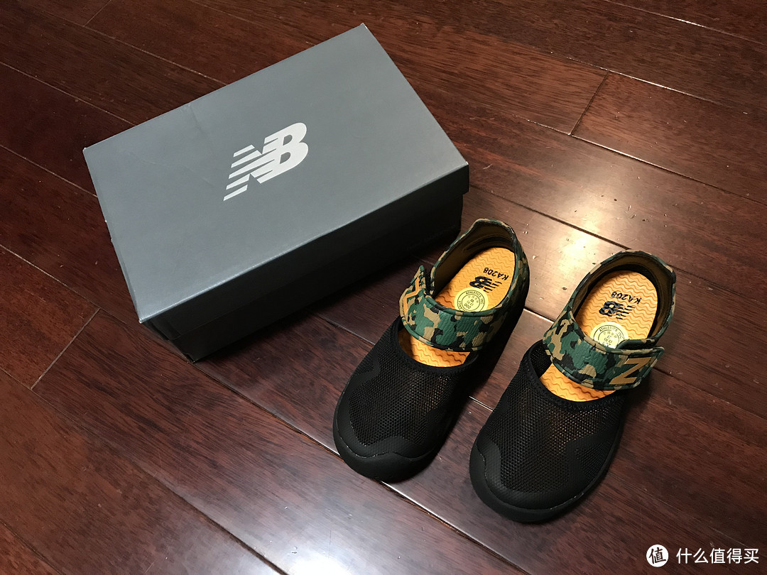 日本研发的New Balance KA208魔术贴儿童凉鞋