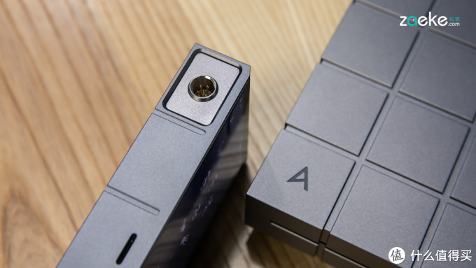 豪华配置、驱动力惊人：Astell&Kern 发布新款随身播放器 KANN CUBE