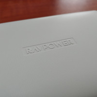 图书馆猿の随身能量仓库：RAVPOWER MFI 苹果官方认证移动电源 简单测
