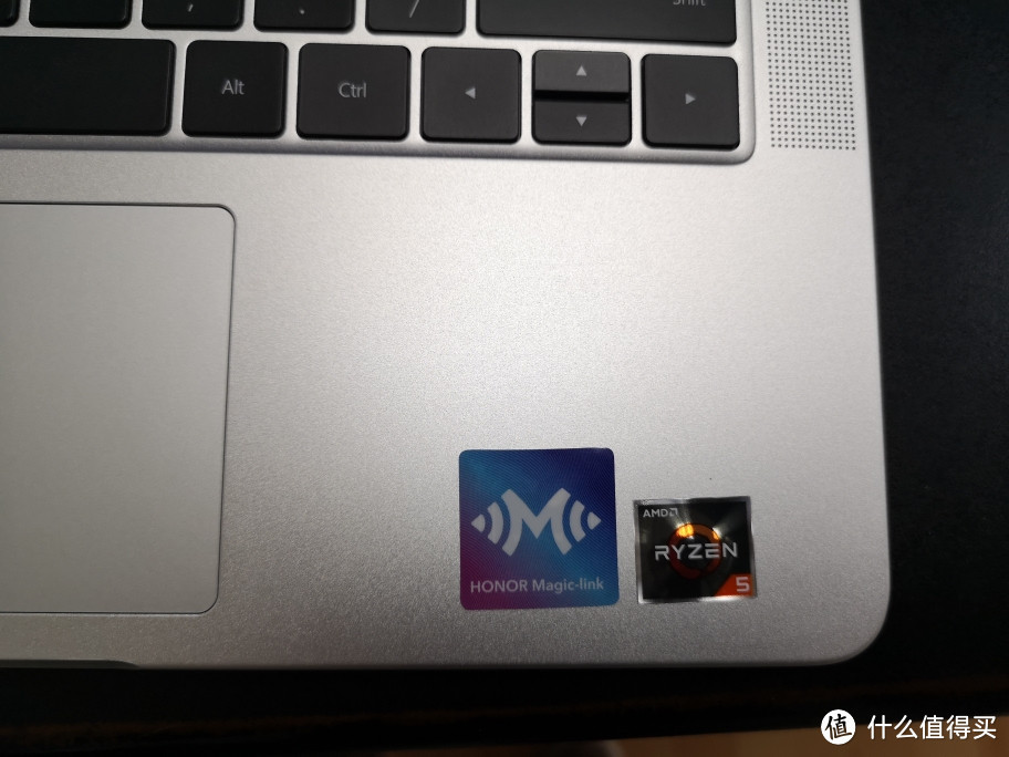 MagicBook RYZEN5 2019款比较赶时间的开箱体验