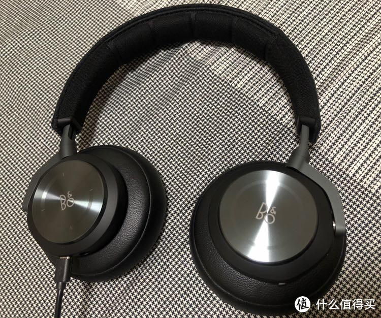 B&O PLAY H7无线蓝牙耳机开箱评测