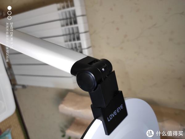 上灯杆调节135°带限位、大饼可左右调节各180°