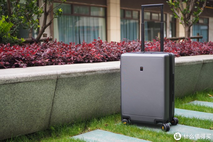 简约而不简单——level 8/锤子行李箱开箱使用体验(20寸)