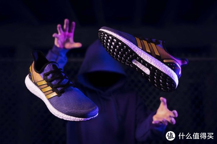 漫威粉丝俱乐部:adidas AM4推出灭霸&惊奇队长新款跑鞋