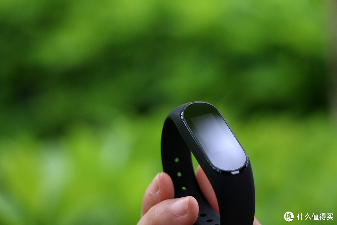 彩屏加NFC，手环还能和音箱搭配使用？黑加手环和天猫精灵体验