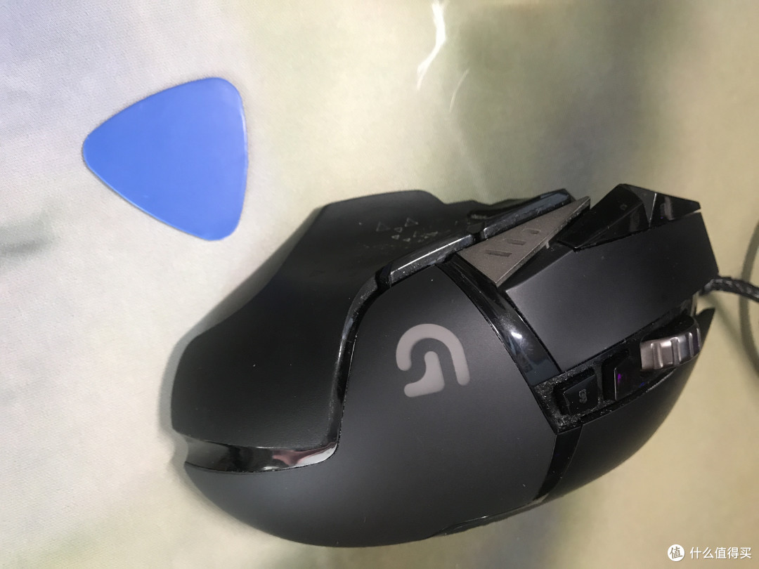 老版G502焕发新生,G502换装LOL限量版外壳