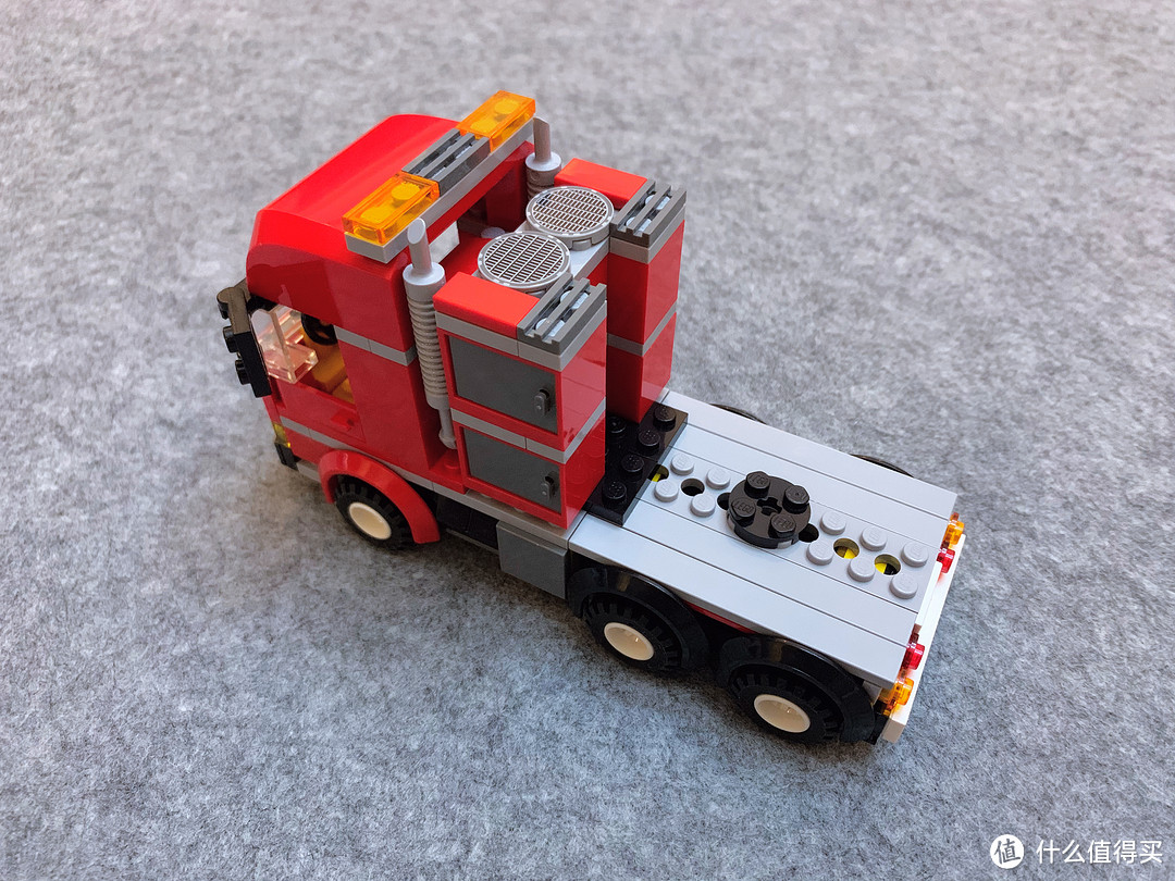 LEGO 7747 风力发电机运输车