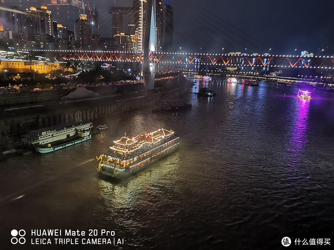 mate20 pro的手机拍夜景真的是美爆了~