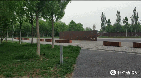 MOZA魔爪Mini-S手持稳定器:玩法多样,收放自如
