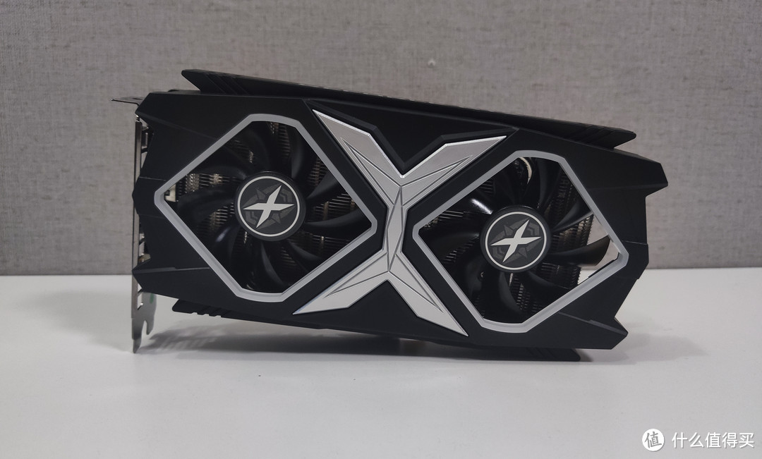 耕升 GTX1660 炫光OC 老黄手作甜品显卡首选